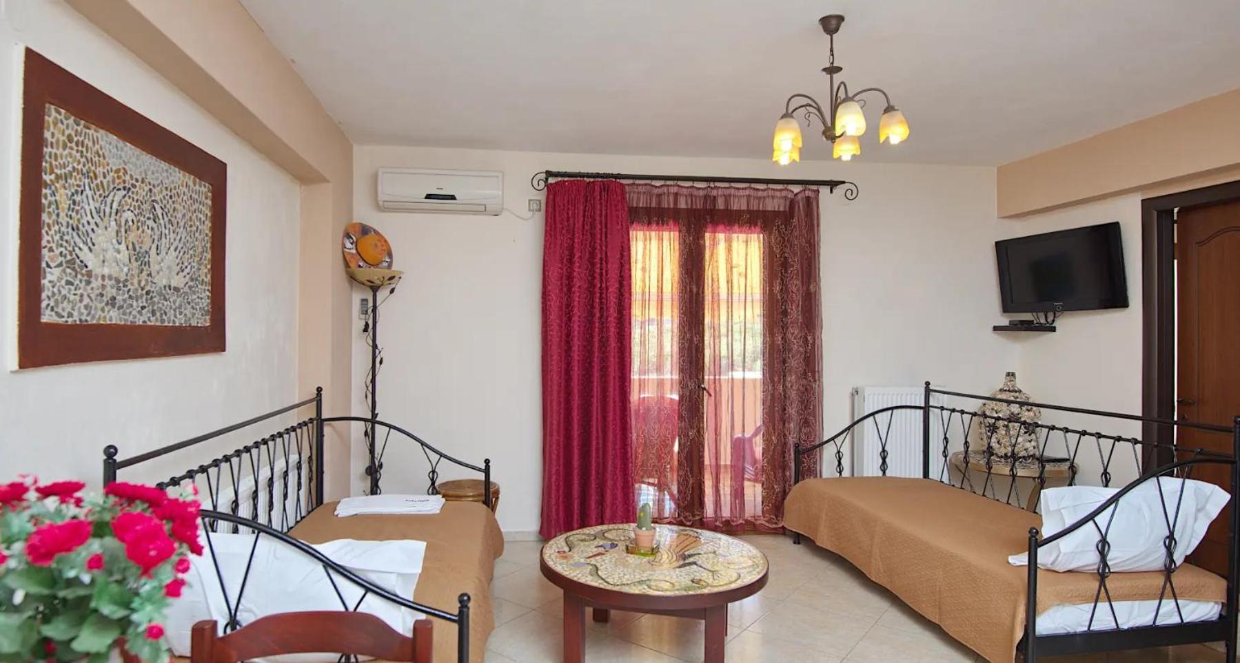 Aparthotel Sossinola à Steni Vala Alonissos Extérieur photo