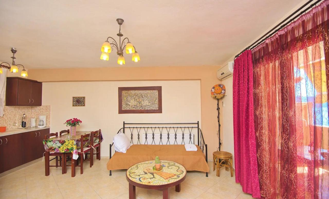 Aparthotel Sossinola à Steni Vala Alonissos Extérieur photo