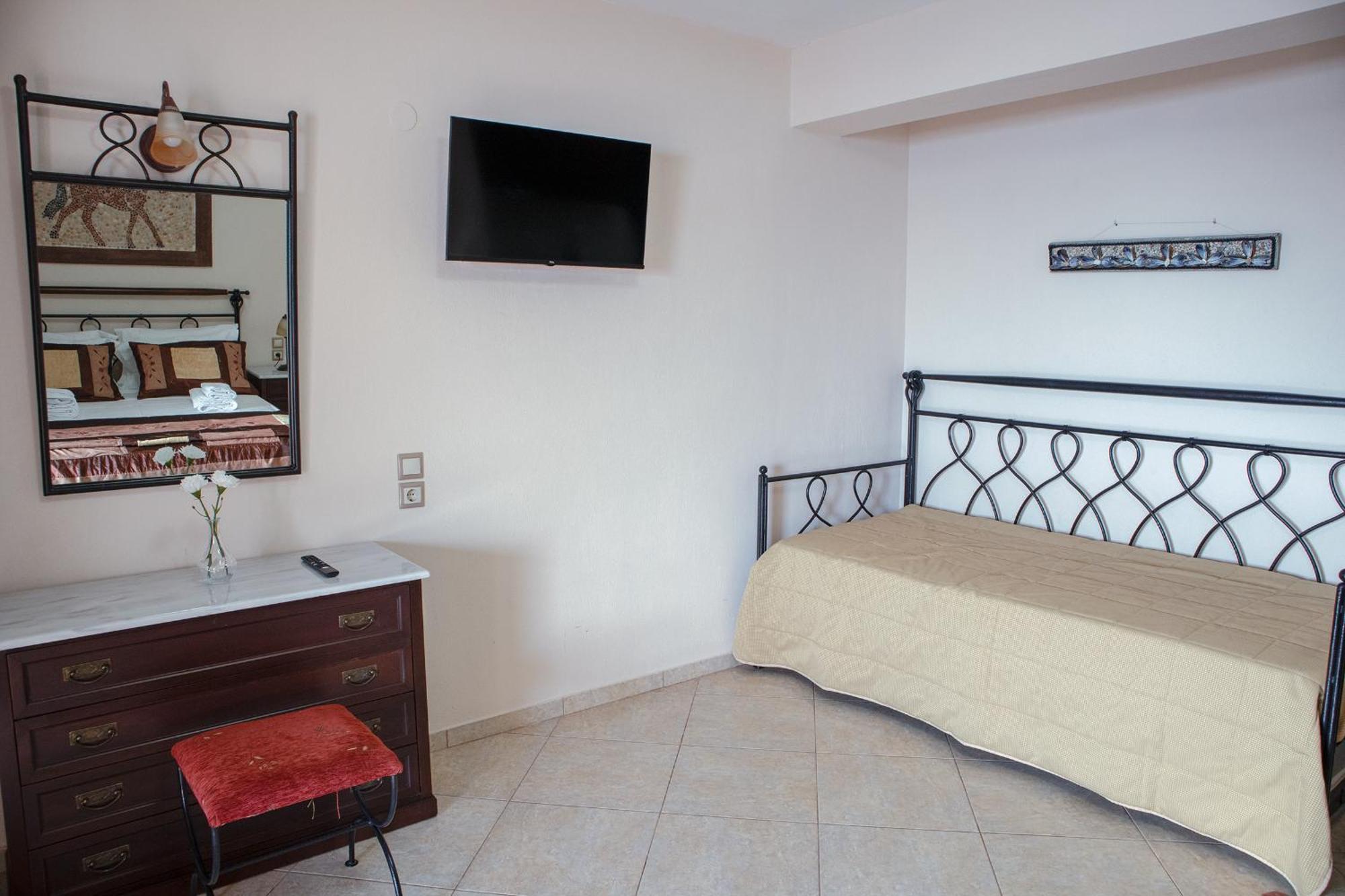 Aparthotel Sossinola à Steni Vala Alonissos Extérieur photo