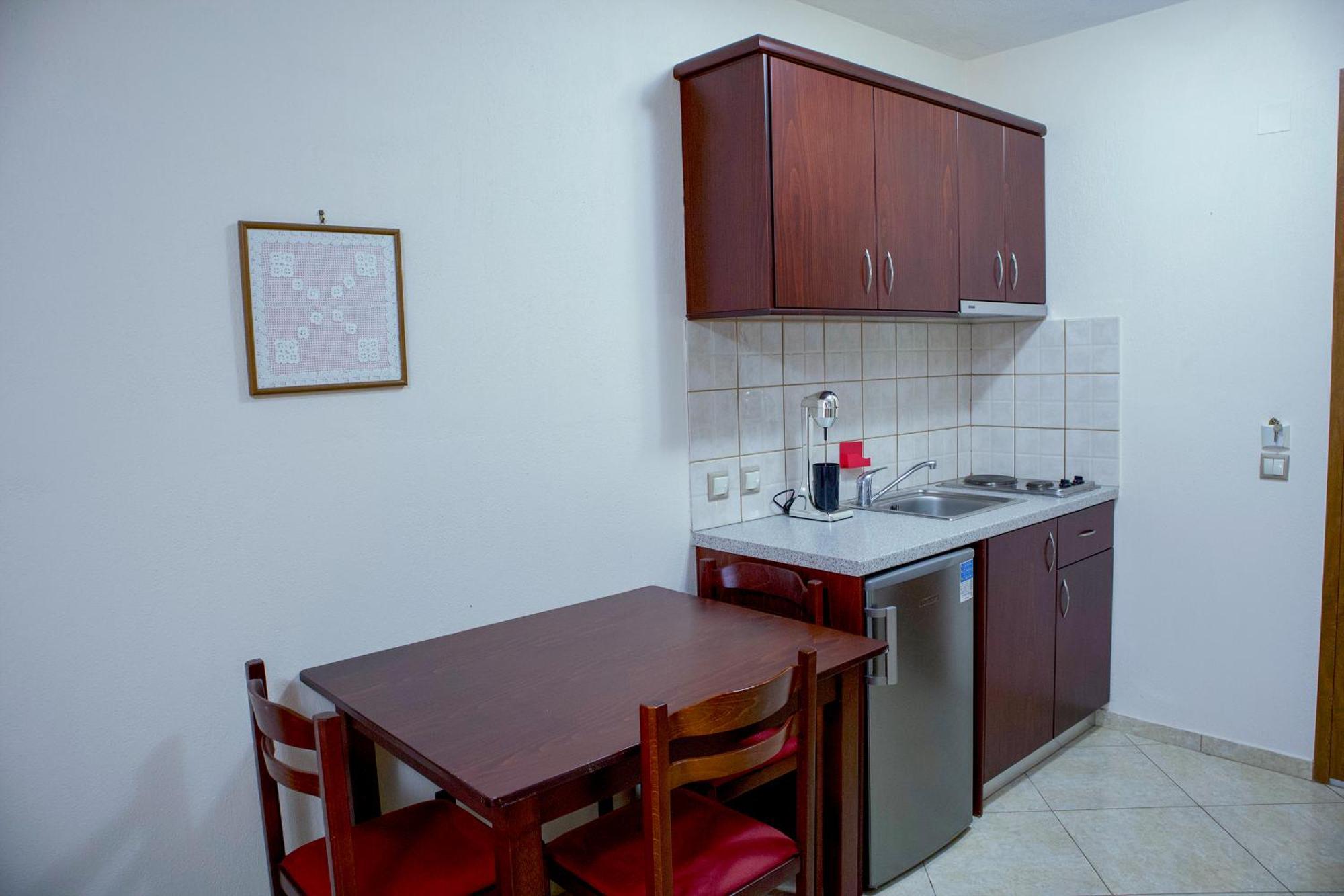 Aparthotel Sossinola à Steni Vala Alonissos Extérieur photo