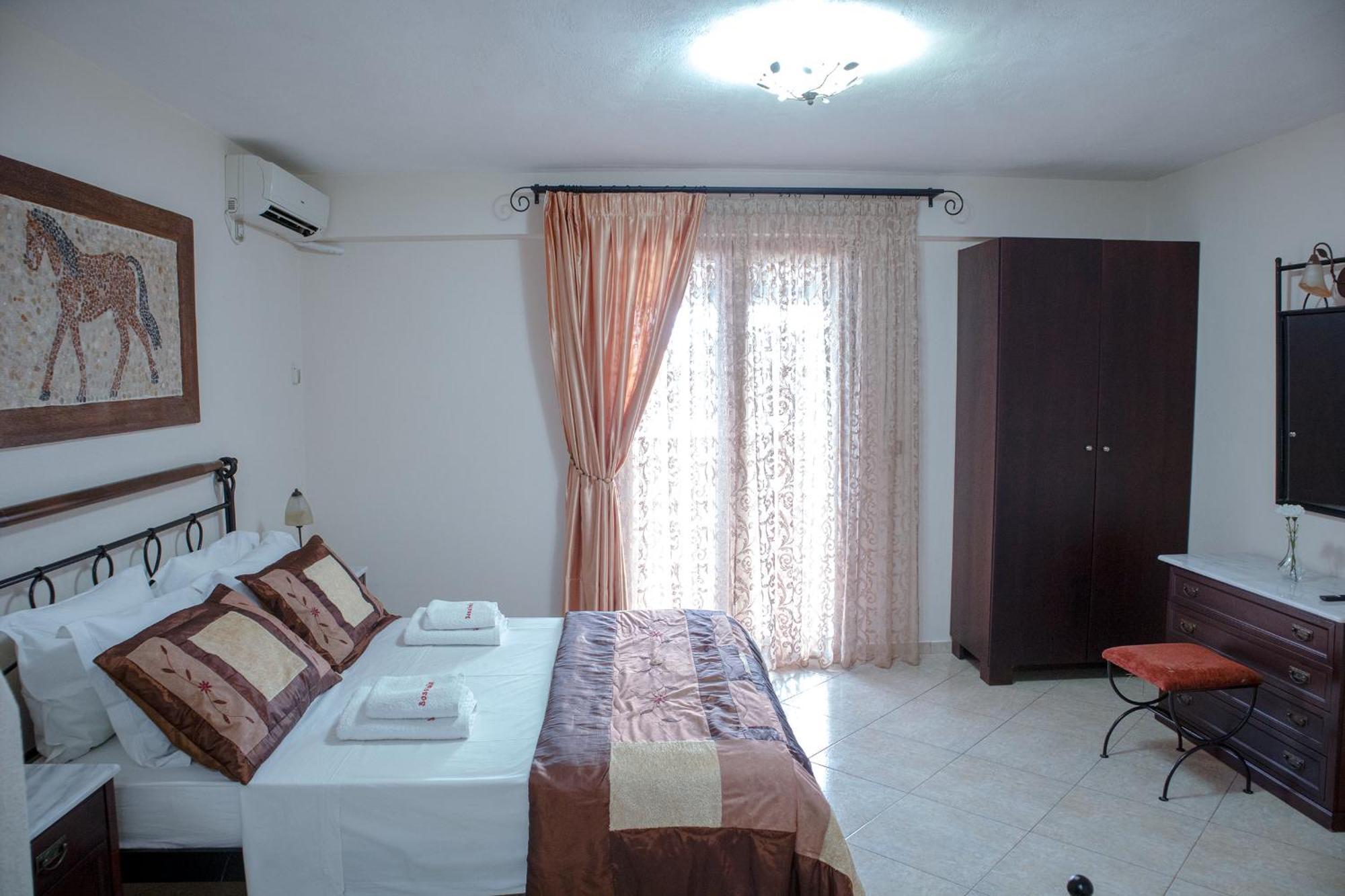 Aparthotel Sossinola à Steni Vala Alonissos Extérieur photo